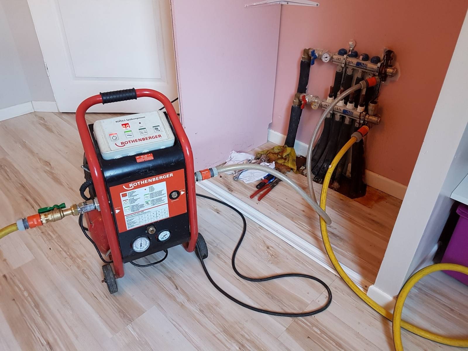 Kayışdağı Vaillant Hermetik Şofben Kombi Bakımı